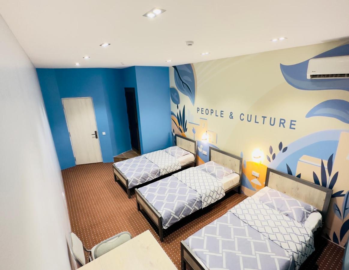 The Top Hostel Ташкент Экстерьер фото