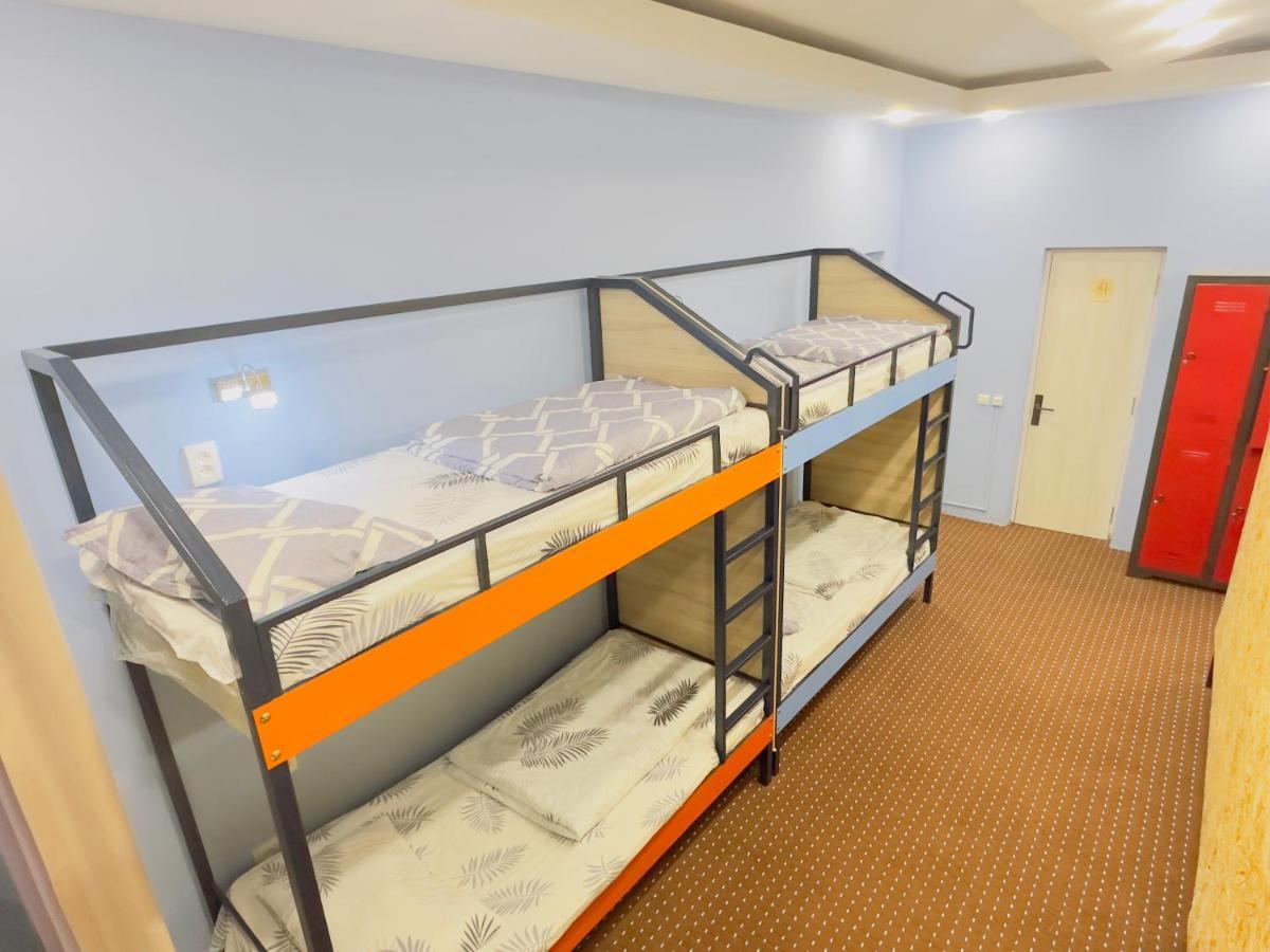 The Top Hostel Ташкент Экстерьер фото